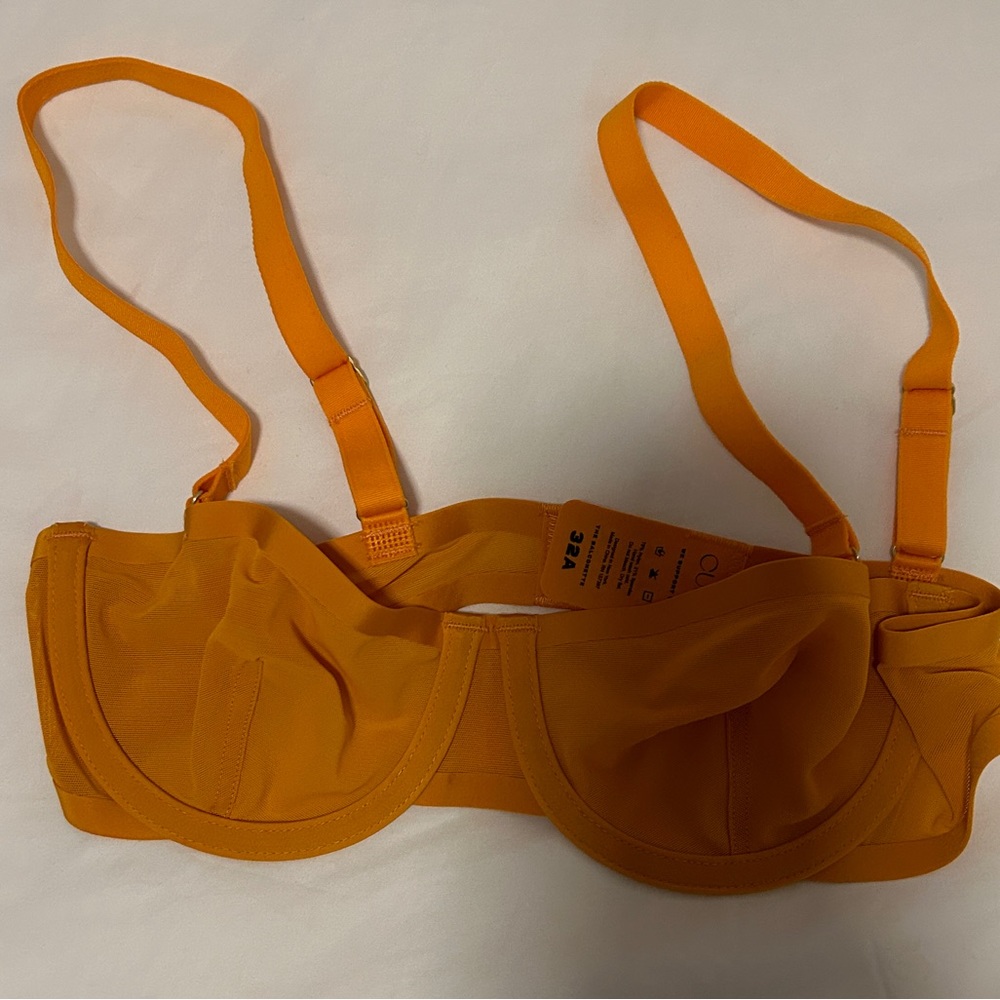 Cuup bra size 32A